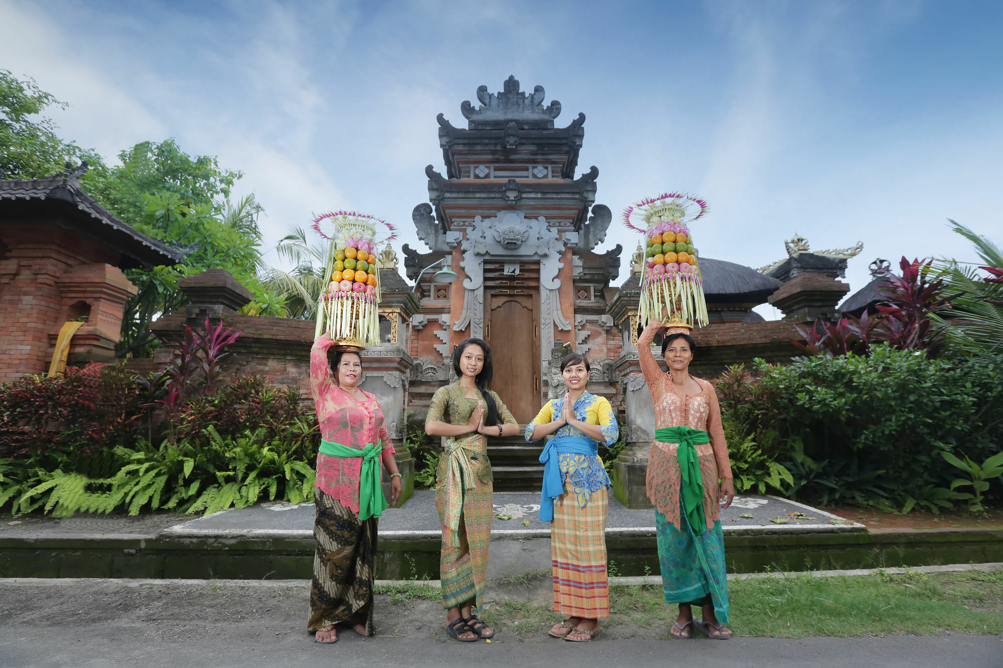 Sri Abi Ratu Villas Sukawati Exterior foto